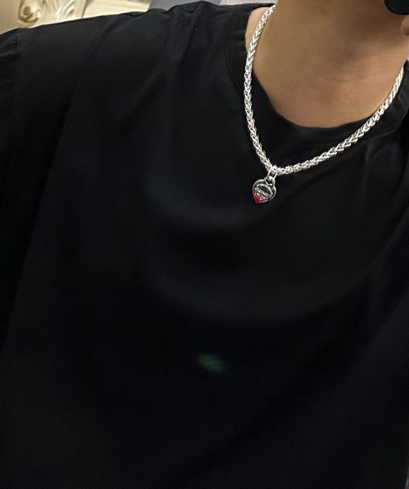 T*f*ny necklaces